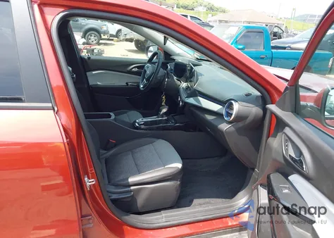 2024 Chevrolet Trax Fwd Lt z USA, uszkodzony, nr VIN KL77LHE24RC130130